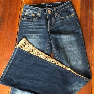 BEUTIFUL wrangler flare jeans!